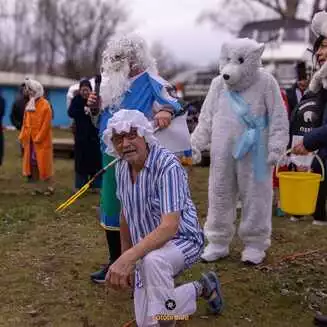 Eiseskälte: Brandenburger Eisbären stürzen sich in die Havel - Fotobrb: Faszination Fotografie aus Brandenburg an der Havel Neujahrsschwimmen_Brandenbuegr_Eisbaeren_2026_4