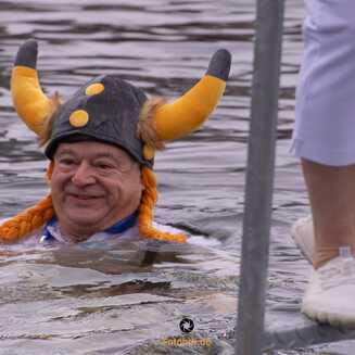 Neujahrsschwimmen_Brandenbuegr_Eisbaeren_2026_9