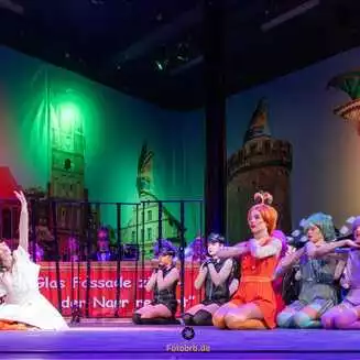 BKC eröffnet 62. Karnevalssaison mit Begeisterung - Fotobrb: Faszination Fotografie aus Brandenburg an der Havel BKC-erste-Prunksitzung-Brandenburg-Foto-Marco-Petig-402