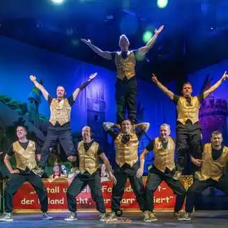 BKC eröffnet 62. Karnevalssaison mit Begeisterung - Fotobrb: Faszination Fotografie aus Brandenburg an der Havel BKC-erste-Prunksitzung-Brandenburg-Foto-Marco-Petig-440