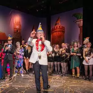 BKC eröffnet 62. Karnevalssaison mit Begeisterung - Fotobrb: Faszination Fotografie aus Brandenburg an der Havel Erfolgreiche erste Prunksitzung des BKC in der Studiobühne des BT Foto: Marco Petig- Fotobrb.de
