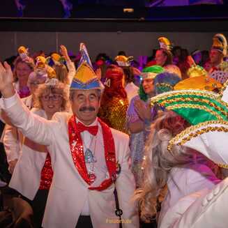 Weiberfastnacht: Mädels feierten den Karneval beim BKC - Fotobrb: Faszination Fotografie aus Brandenburg an der Havel BKC-Weiberfastnacht-2026--Brandenburg-Foto-Marco-Petig-486