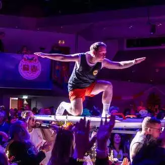 Weiberfastnacht: Mädels feierten den Karneval beim BKC - Fotobrb: Faszination Fotografie aus Brandenburg an der Havel BKC-Weiberfastnacht-2026--Brandenburg-Foto-Marco-Petig-493