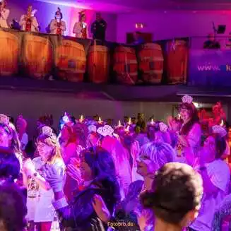 Weiberfastnacht: Mädels feierten den Karneval beim BKC - Fotobrb: Faszination Fotografie aus Brandenburg an der Havel BKC-Weiberfastnacht-2026--Brandenburg-Foto-Marco-Petig-515