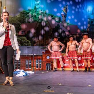Weiberfastnacht: Mädels feierten den Karneval beim BKC - Fotobrb: Faszination Fotografie aus Brandenburg an der Havel BKC-Weiberfastnacht-2026--Brandenburg-Foto-Marco-Petig-517