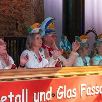 Weiberfastnacht: Mädels feierten den Karneval beim BKC - Fotobrb: Faszination Fotografie aus Brandenburg an der Havel BKC-Weiberfastnacht-2026--Brandenburg-Foto-Marco-Petig-522