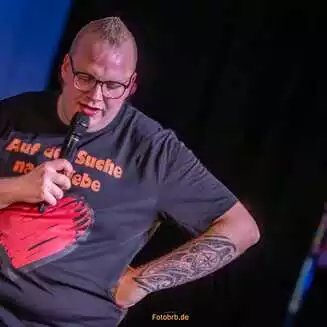 Weiberfastnacht: Mädels feierten den Karneval beim BKC - Fotobrb: Faszination Fotografie aus Brandenburg an der Havel BKC-Weiberfastnacht-2026--Brandenburg-Foto-Marco-Petig-525