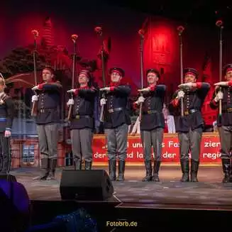 Weiberfastnacht: Mädels feierten den Karneval beim BKC - Fotobrb: Faszination Fotografie aus Brandenburg an der Havel BKC-Weiberfastnacht-2026--Brandenburg-Foto-Marco-Petig-531