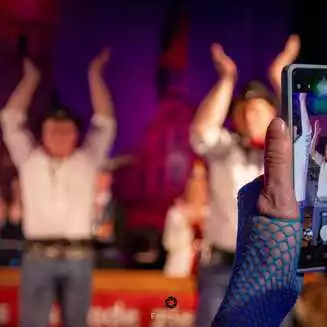 Weiberfastnacht: Mädels feierten den Karneval beim BKC - Fotobrb: Faszination Fotografie aus Brandenburg an der Havel BKC-Weiberfastnacht-2026--Brandenburg-Foto-Marco-Petig-540