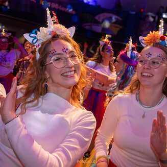 Weiberfastnacht: Mädels feierten den Karneval beim BKC - Fotobrb: Faszination Fotografie aus Brandenburg an der Havel BKC-Weiberfastnacht-2026--Brandenburg-Foto-Marco-Petig-558
