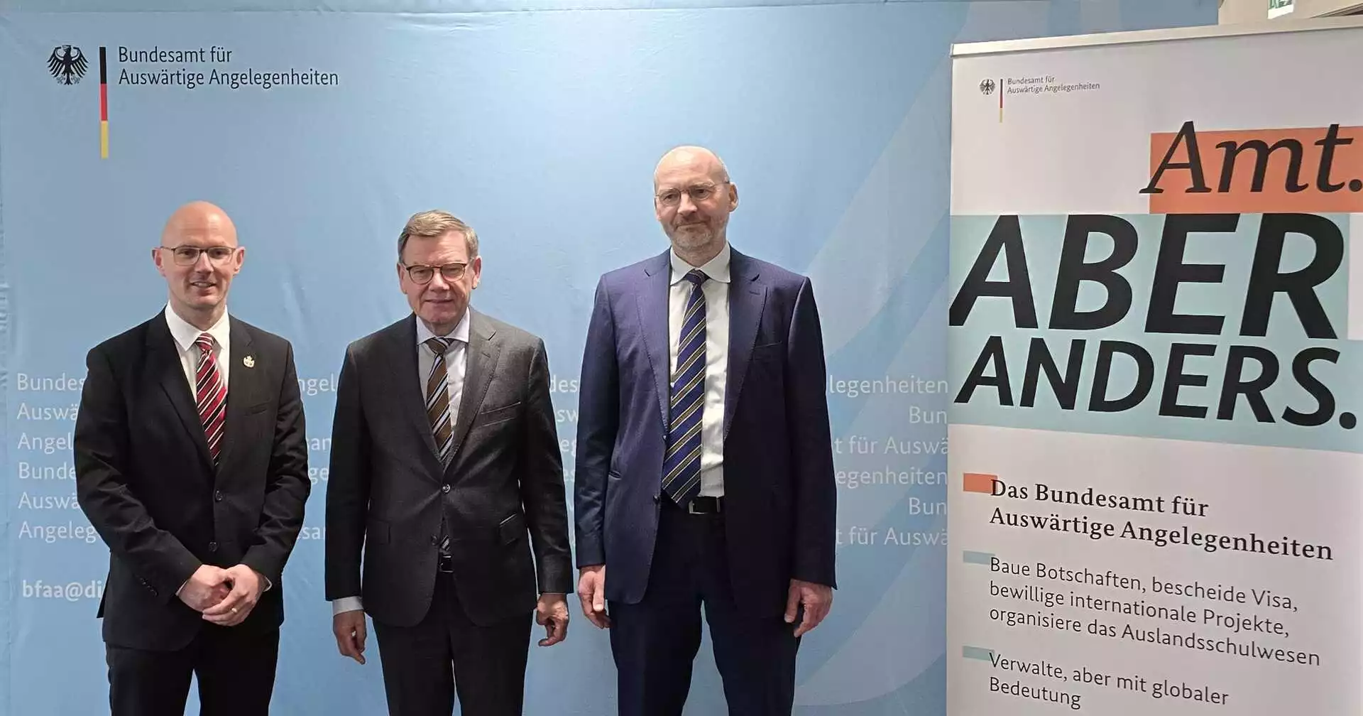 Oberbürgermeister Daniel Keip, Bundesminister des Auswärtigen Dr. Johann Wadephul und BfAA-Präsident Holger Seubert. © Stadt Brandenburg an der Havel / Th. Messerschmidt