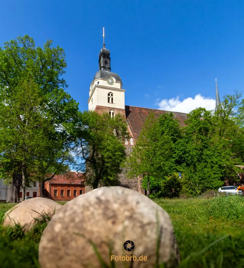 St. Gotthardtkirche in Brandenburg an der Havel – Ansicht vom Kirchplatz