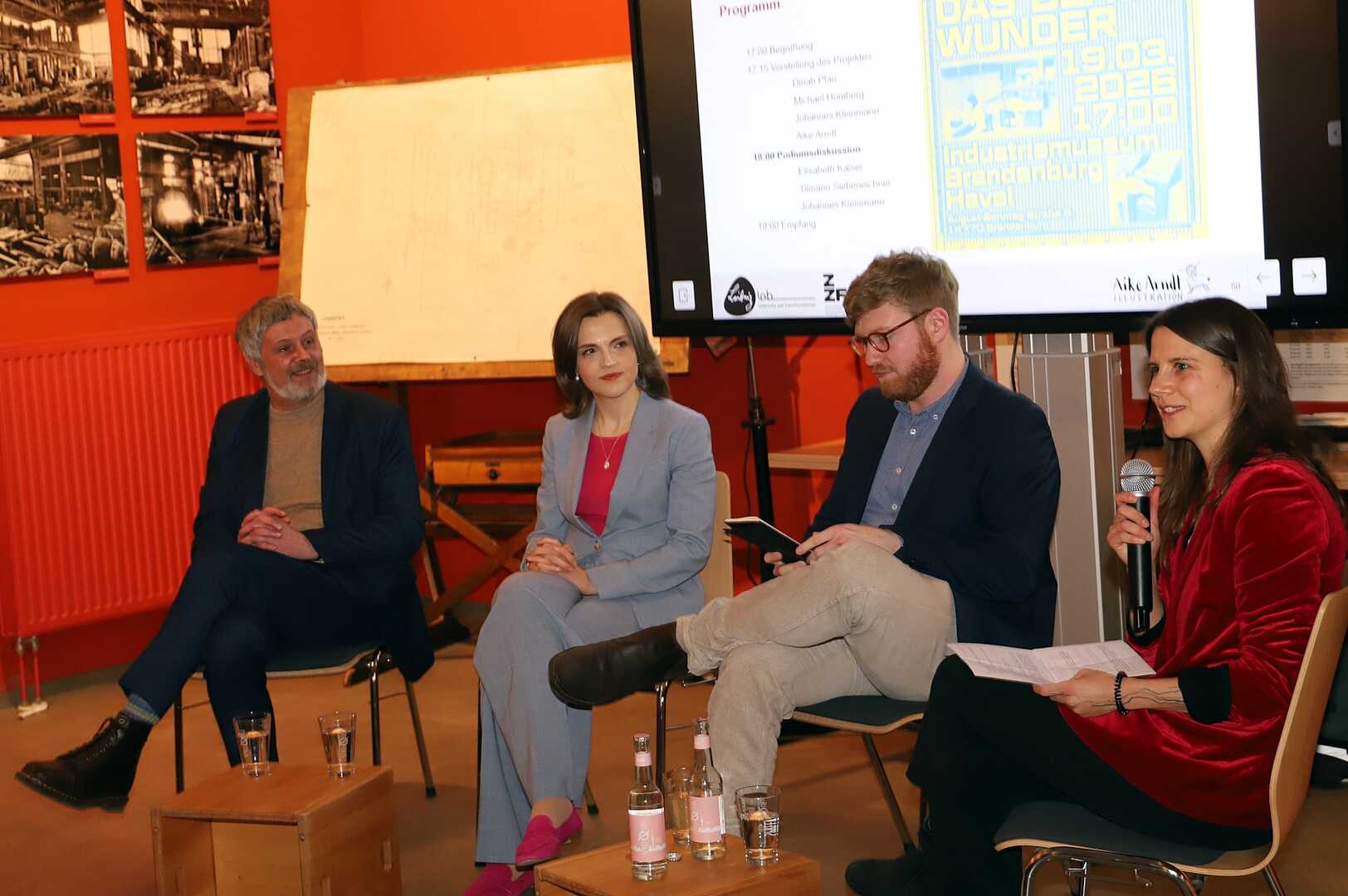Zum Abschluss fand eine Podiumsdiskussion statt. © Stadt Brandenburg an der Havel / René Paul-Peters