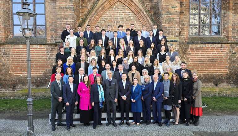 Gruppenfoto von Zahnmedizinstudenten