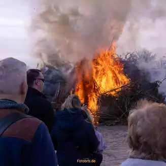 Osterfeuer Wiesenweg 2026 Foto Marco Petig 3456