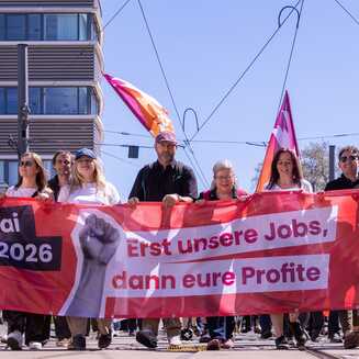1. Mai Demonstrationszug in Brandenburg an der Havel