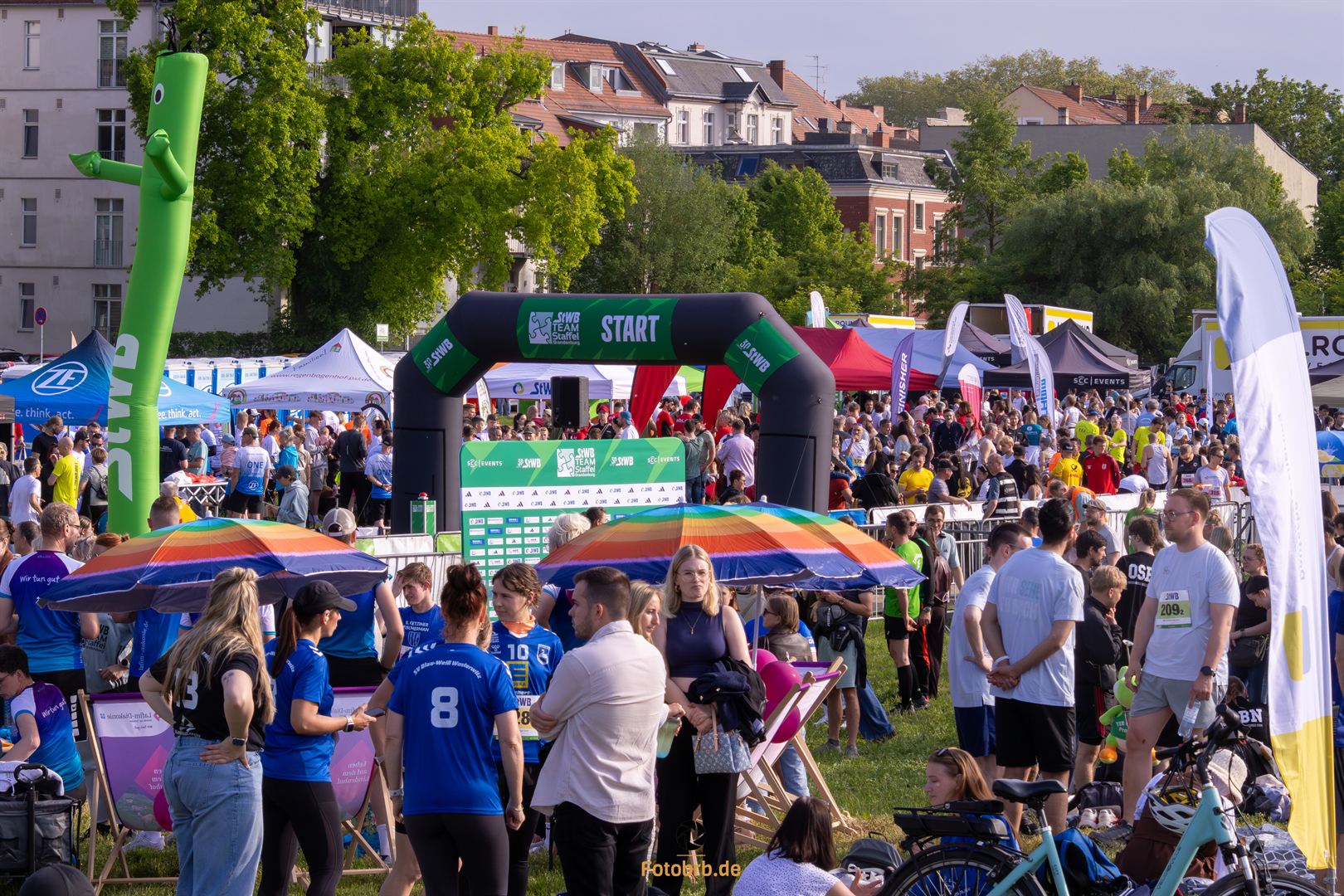 Teilnehmerrekord bei der 10. StWB TEAM-Staffel auf dem Packhofgelände in Brandenburg an der Havel.