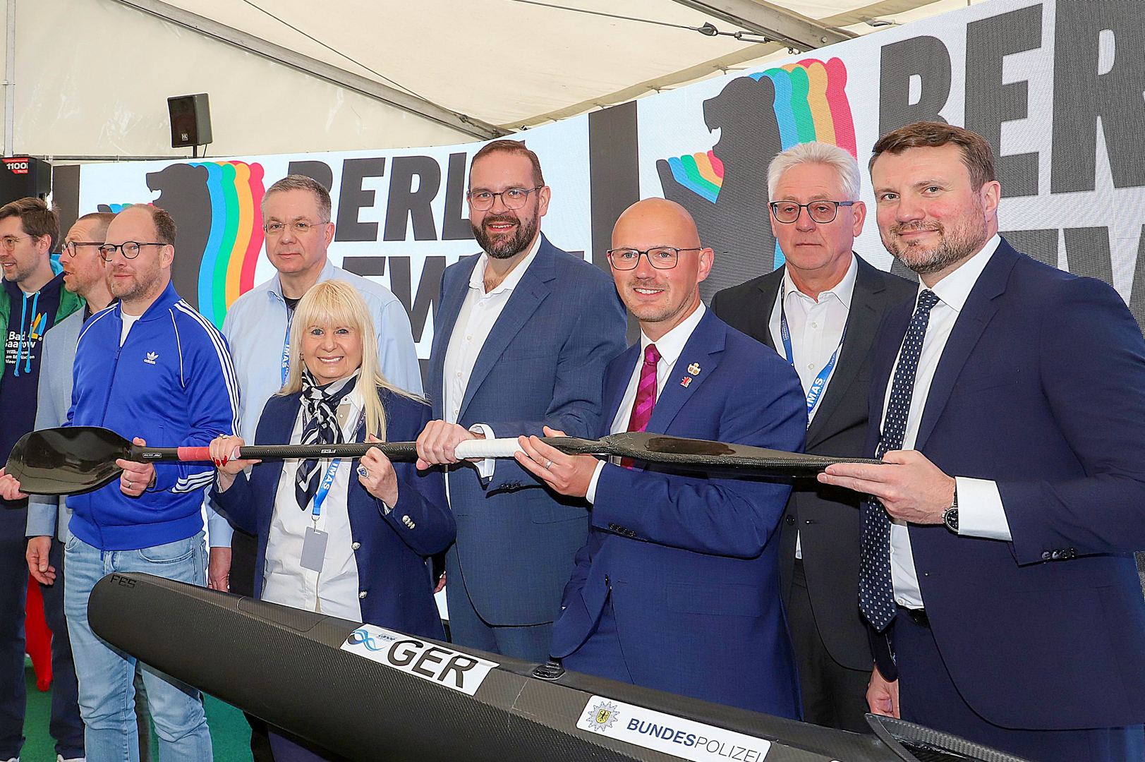 Starkes Signal für die Vertreter der Kanuverbände und Politiker, die sich für Olympia in der Region engagieren. © Stadt Brandenburg an der Havel / René Paul-Peters