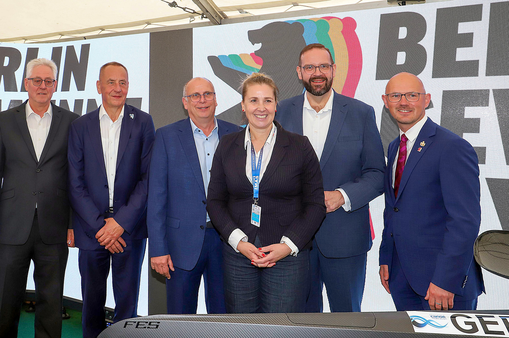 Kanu-Funktionäre mit Sportminister Hoffmann und OB Keip. © Stadt Brandenburg an der Havel / René Paul-Peters