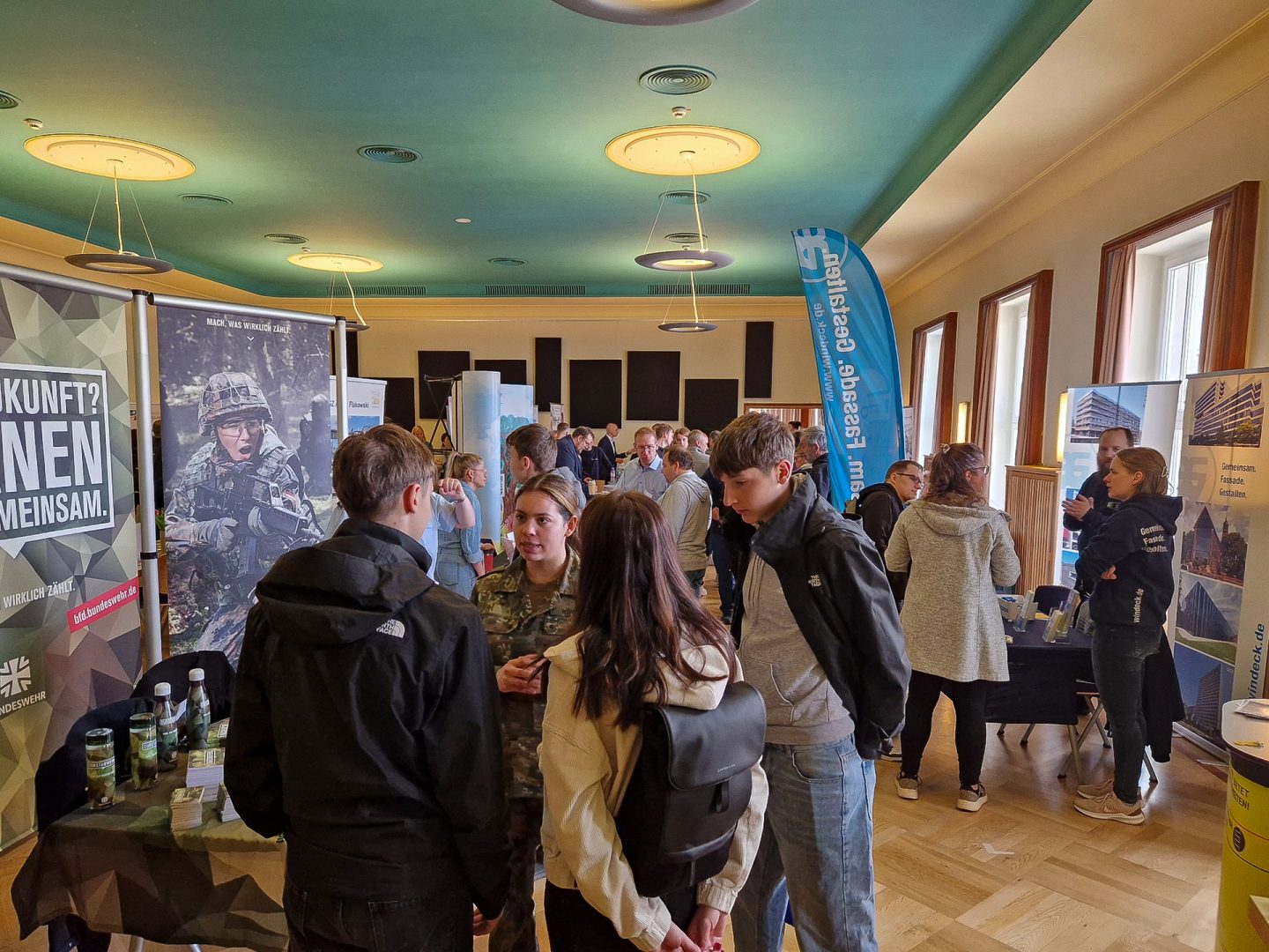 Karrieremesse 2026 Blauer Saal des Kulturzentrums Rathenow Foto: Stadt Brandenburg