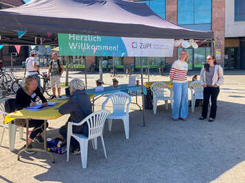 ZuPf-Stand auf dem Neustädtischen Markt. © ZuPf
