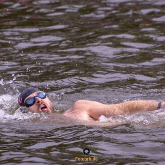 33. Brückenschwimmen: Schwimmfest an der Havel begeistert - fotobrb.de Brueckenschwimmen 2026 Foto Marco Petig 4034