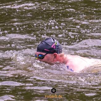 33. Brückenschwimmen: Schwimmfest an der Havel begeistert - fotobrb.de Brueckenschwimmen 2026 Foto Marco Petig 4052