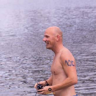 33. Brückenschwimmen: Schwimmfest an der Havel begeistert - fotobrb.de Brandenburgs Oberbürgermeister Daniel Keip