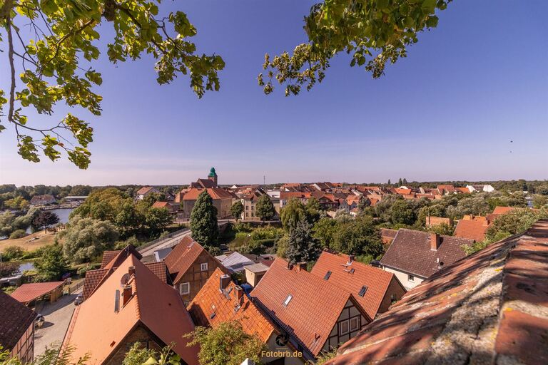 Blick auf eine malerische Stadtlandschaft