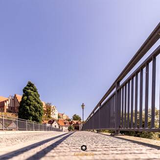 Hansestadt Havelberg – zwischen Domberg, Havel und Altstadt - fotobrb.de Blick auf eine Stadt am Wasser.