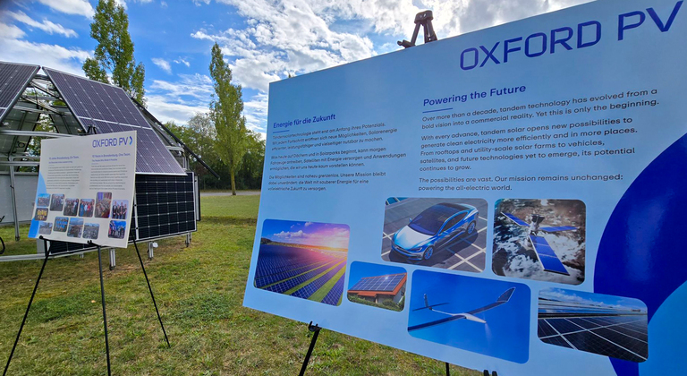 Infotafeln gaben die Geschichte und Zukunft der Oxford-PV Idee preis. © Stadt Brandenburg an der Havel / Th. Messerschmidt