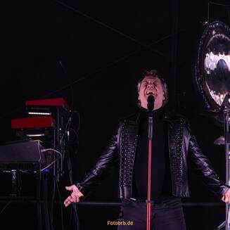 KARAT in Brandenburg: 50 Jahre Musik, Erinnerungen und ein Abend für den Frieden - fotobrb.de Karat Bradenburg 2026 Foto Marco Petig 4186
