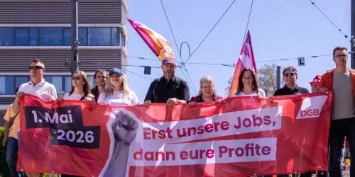 1. Mai Demonstrationszug in Brandenburg an der Havel