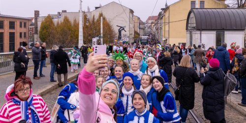 BKC und KCH eröffnen: Feierlaune auf der Jahrtausendbrücke