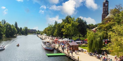Brückenschwimmen am Salzhofufer der Havel