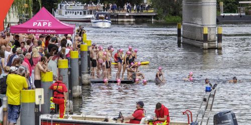 Startschuss am Salzhofufer