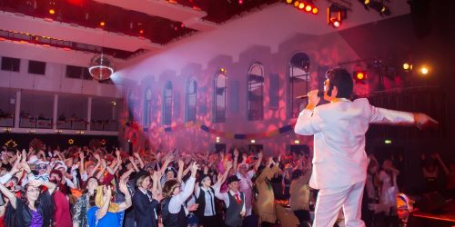 Elvis-Double heißte ein zur 50. Saison