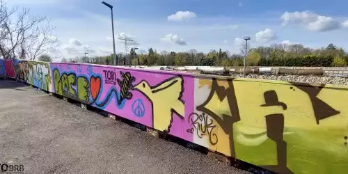 Graffiti Kunst auf 300 m² am Altstadt-Bahnhof