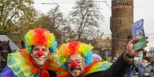 Narren müssen bunt sein