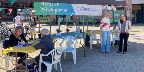 ZuPf-Stand auf dem Neustädtischen Markt. © ZuPf